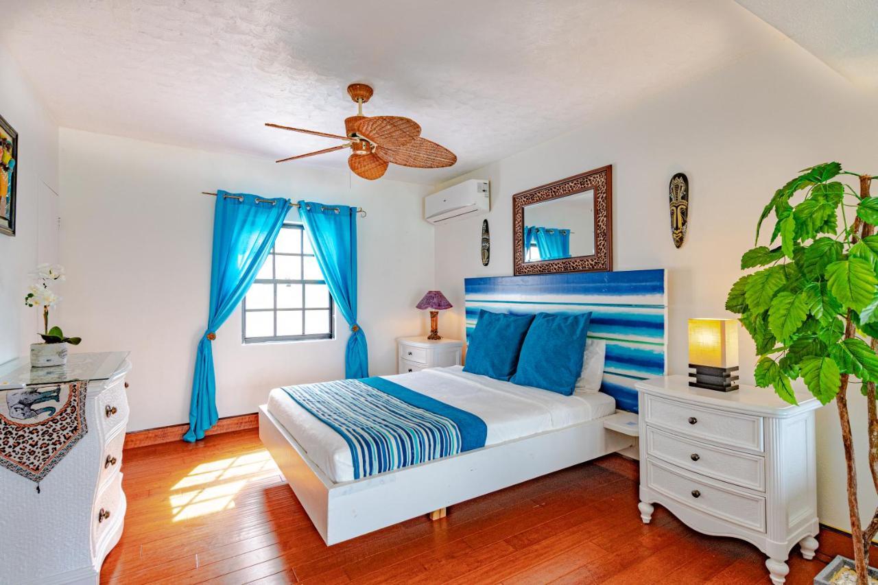 נסאו Caprice 14 - Oceanfront Villa - Gated Community With Pool מראה חיצוני תמונה