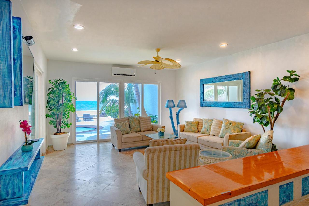 נסאו Caprice 14 - Oceanfront Villa - Gated Community With Pool מראה חיצוני תמונה
